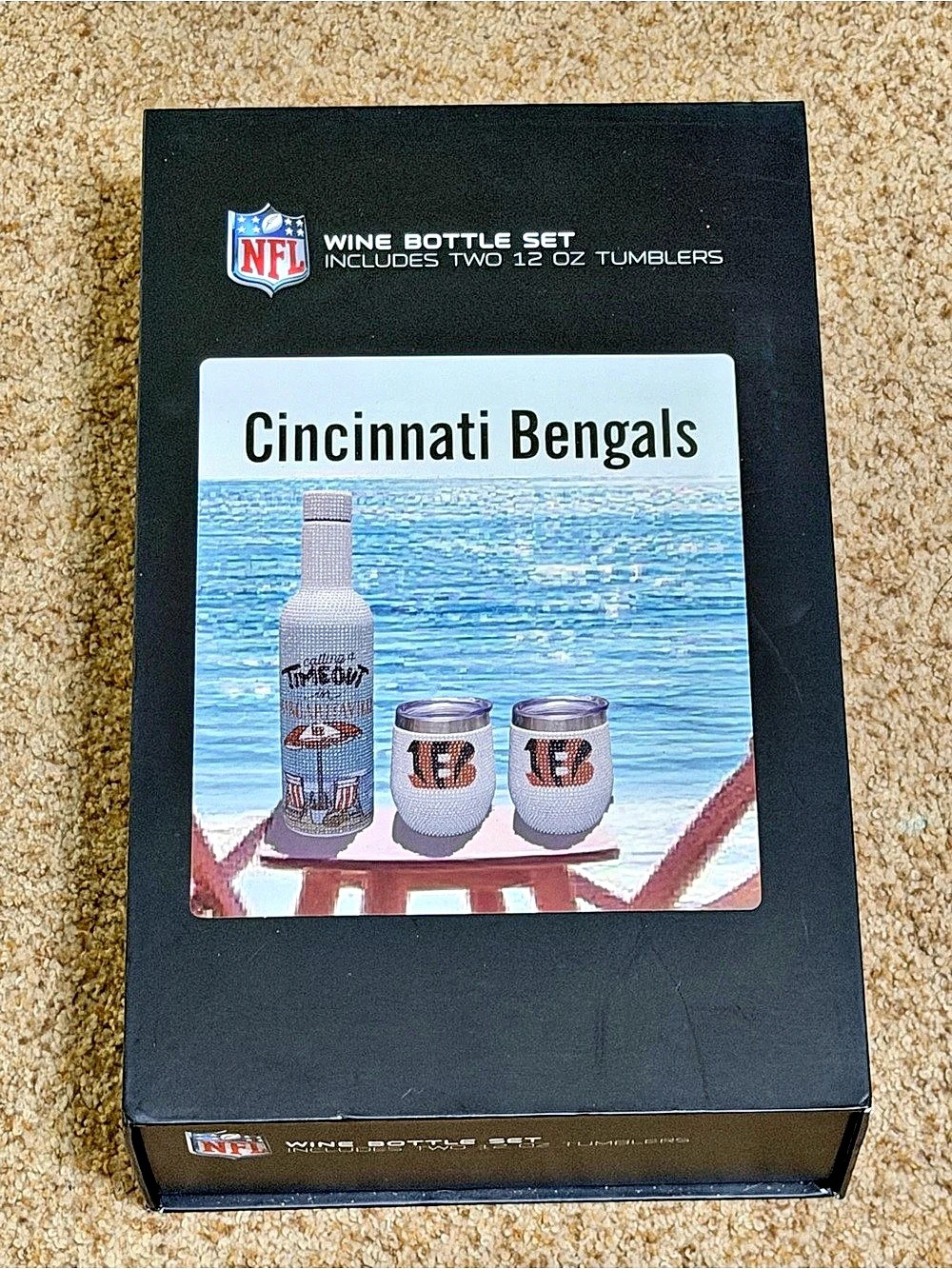 NFL Cincinnati Bengals Wine Bottle Set Rhinestone Drinkware Set